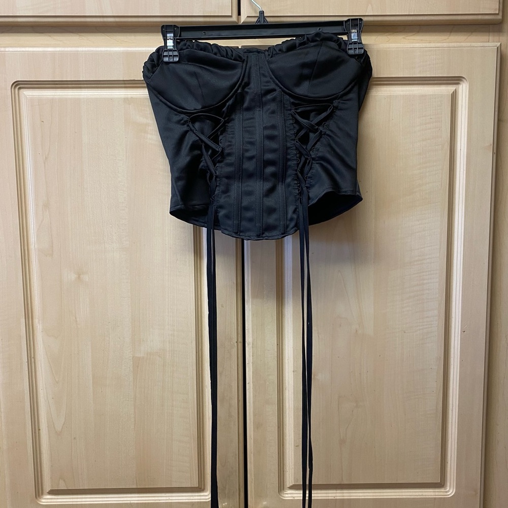 PrettyLittleThing Black Satin Double Lace Up Crop Corset Size 4 - Picture 4 of 9